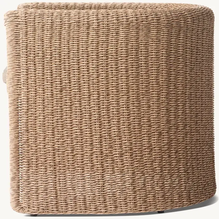 Modern Style Rattan Garden Furniture Outdoor Dining Table and Chairs Lounge Set for Living Room or Courtyard