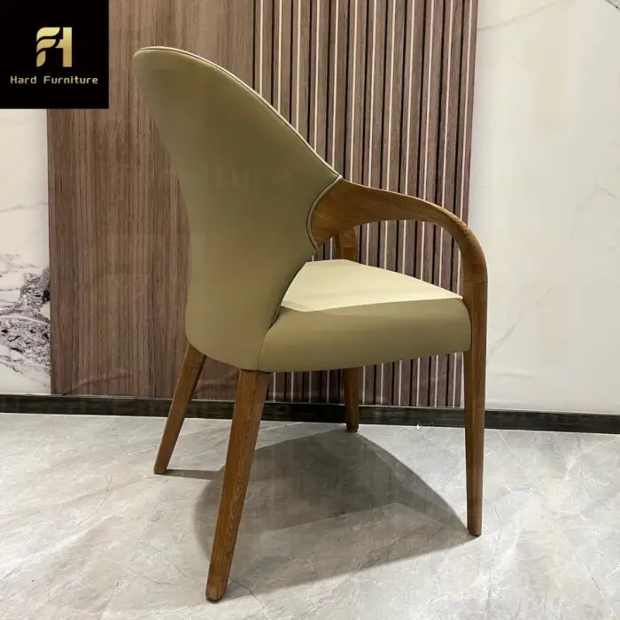 Customizable Modern Solid Wooden Curved Restaurant Dining Table Chairs Set for Living Room Use