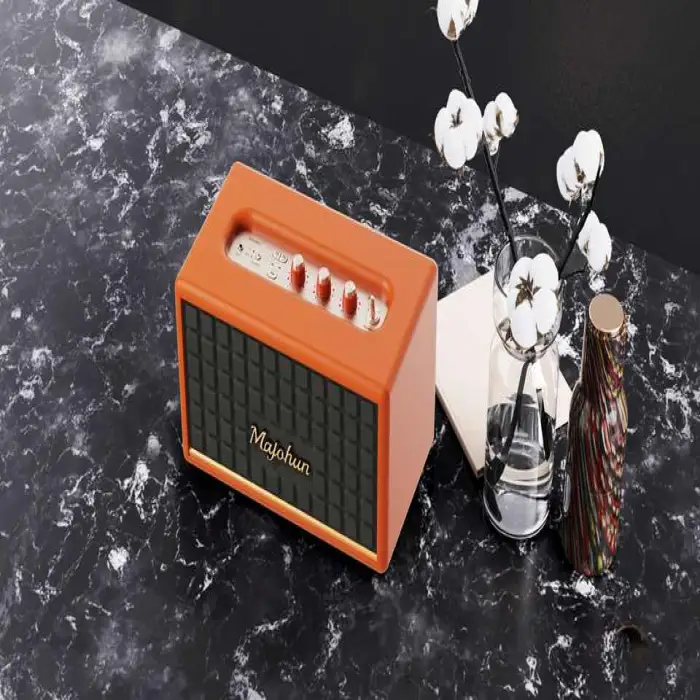 Portable Handheld Wireless Wooden Bluetooth Speaker Desktop Ornaments Subwoofer Retro Style Home Audio