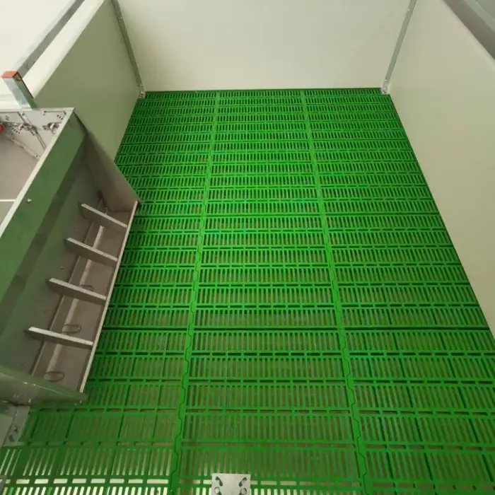 Poultry Farm Equipment Pig Nursery Pen Animal Cages