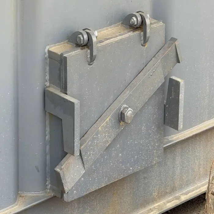 Storage Mud Tank with Sand Discharge Door Pressure Vessel Components for Oil Field Equipment