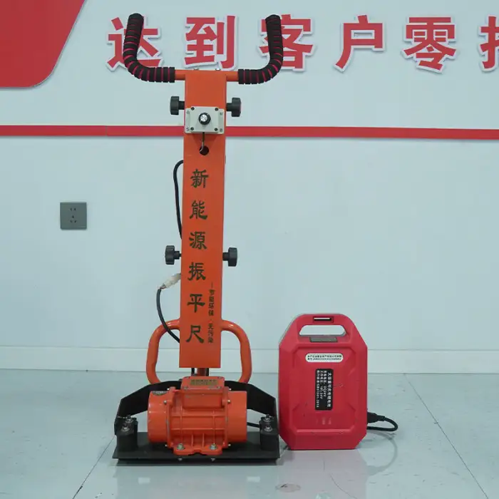 Vibratory Screed Leveling Tools for Concrete Floors Road Equipment with Engine Core Cement Leveling Vibrating Screed