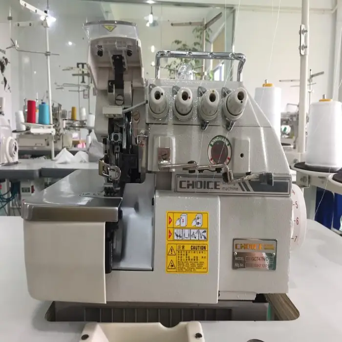 GC747 High Speed Drive Four Thread Overlock Sewing Machine Industrial