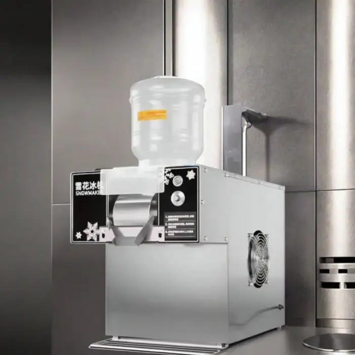 60kg/day High Productivity Snow Flake Ice Cream and Snack Machine