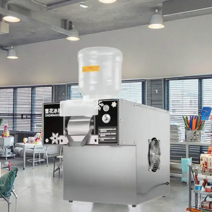 60kg/day High Productivity Snow Flake Ice Cream and Snack Machine