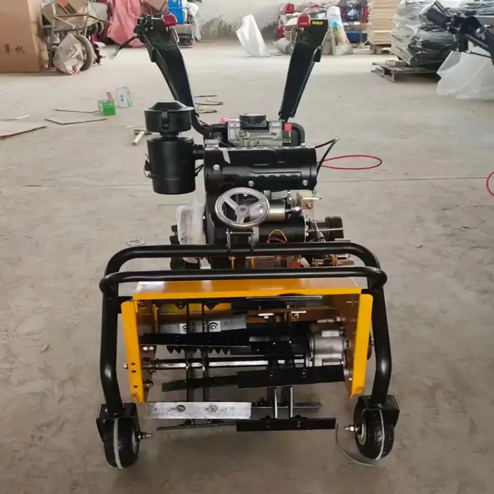 A Type Self-propelled Agricultural Orchard Garden Farm Weeding Machine Grass Root Removal Tillage Machine