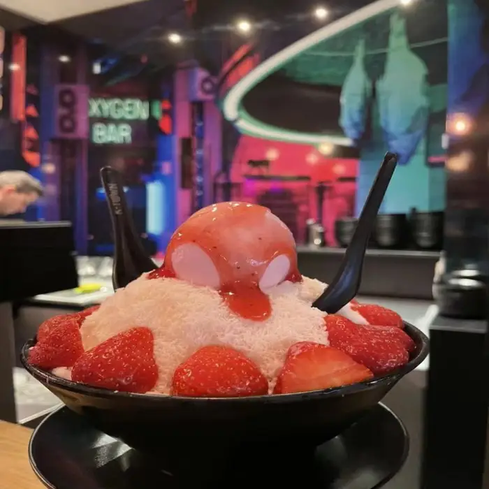 Commercial Bingsu Machine Full Automatic Milk Snow Ice Machine Display Screen Ice Cream Machine for Business