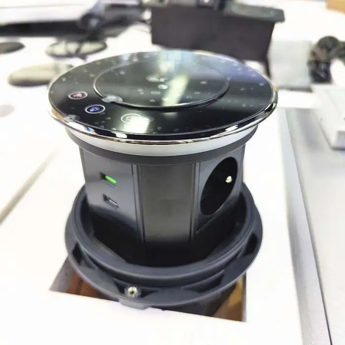 IP65 Waterproof Wifi Smart French Power Outlet Wifi Motorized Lifting up Kitchen Pop up Socket With Wireless Charging
