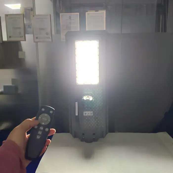 Powerful 800W 1200W Solar LED Street Light 4MP Smart All-In-One Solar Camera Support Max 256GB