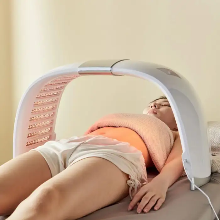 Beauty Products Wireless 7-color Home Skin Care Device Portable Red Light Led Blush Mask for Facial Therapy