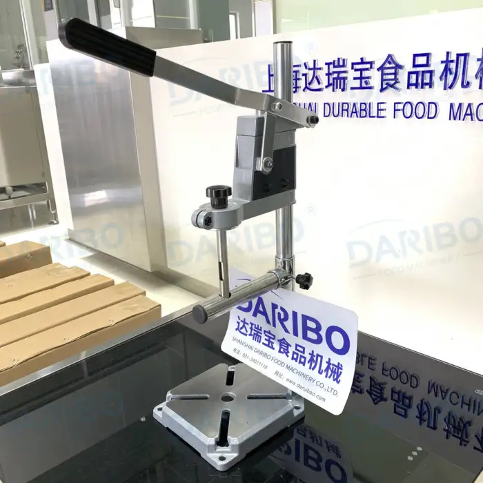 2019 Stainless Steel Coconut Opener