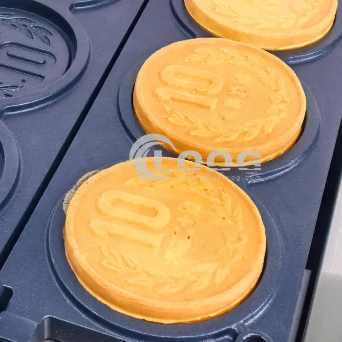 Professional Restaurant Equipment Electric 4pcs Japanese Cheese Gold Coin Pancake Waffle Maker 10 Yen Commercial Burger Machine