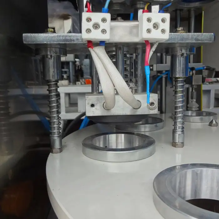 Automatic Sauce Filling Machine Fruit Jam Chocolate Cheese Dipping Sauce Cup Filling Sealing Machine