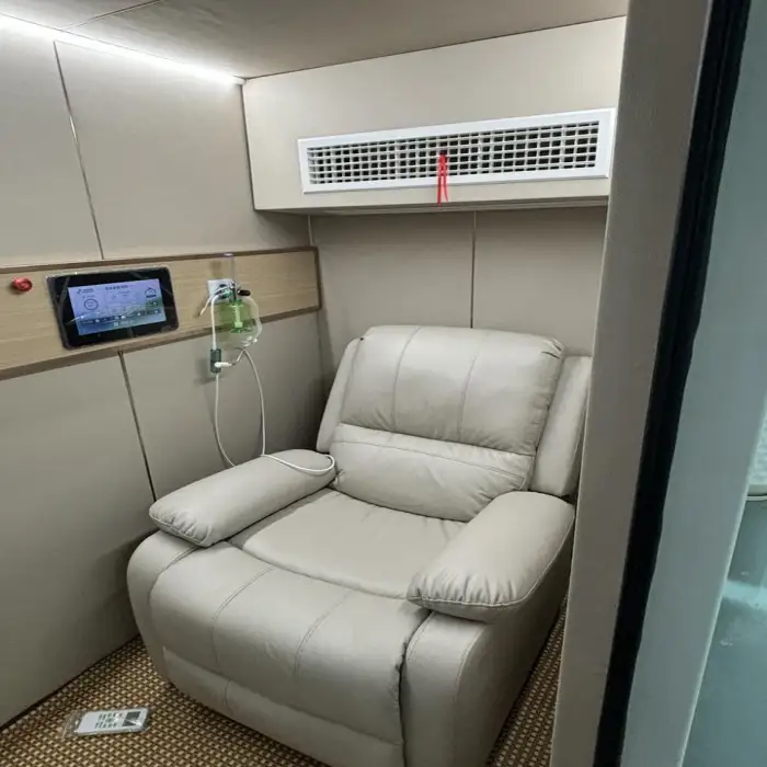 Hyperbaric Chamber 2.0 ATA 1.5 ATA for Home for Oxygen Therapy in Beauty Salons Gyms Health Care a Convenient Home Appliance