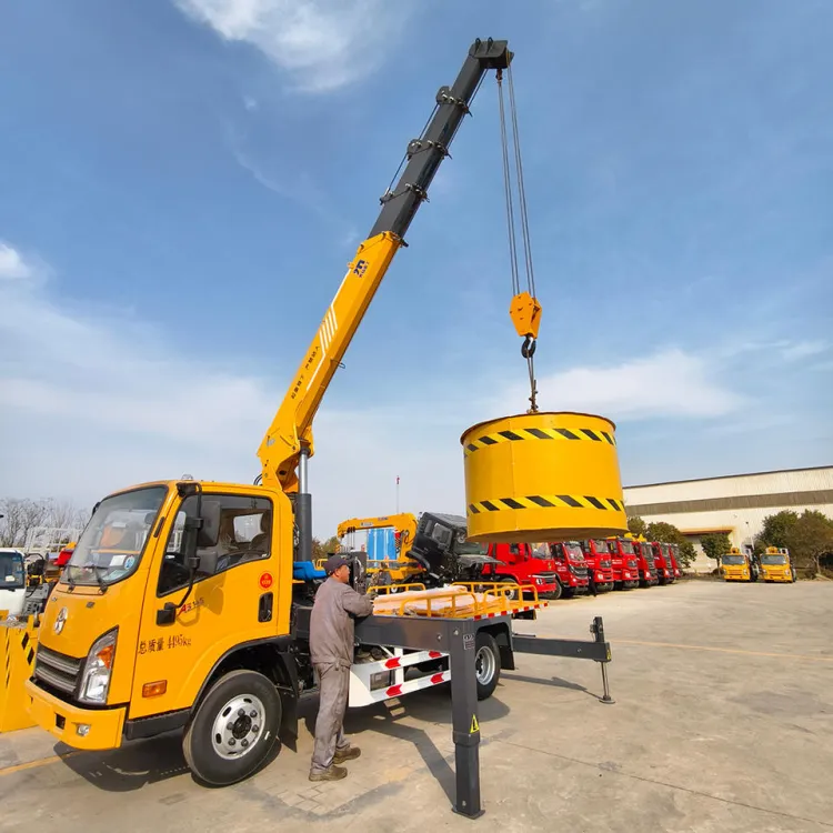 Mobile Rough Terrain Crane Truck Rugged All-Wheel Drive Truck Mounted Crane — image 2