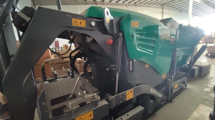 Wirtgen Hamm Vogele Super 800 Engine-Powered Asphalt Paver for Road Construction & Urban Paving — image 6