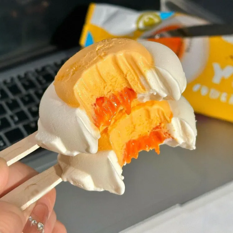 Very favorable , egg-shaped double yolk soft serve ice cream in chocolate flavor suitable for wholesalers. — image 2