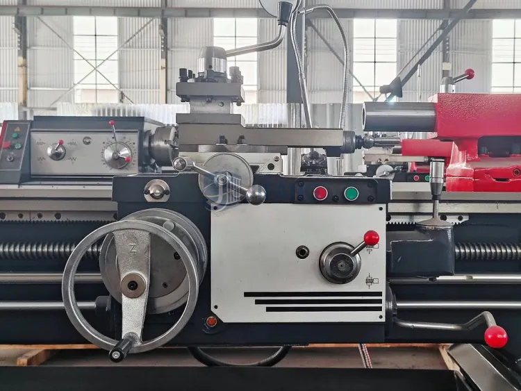 Horizontal CA6166 High Spindle Taper Medium Duty 2m Bed Manual Metal Turning Lathe Machine for Metal — image 5