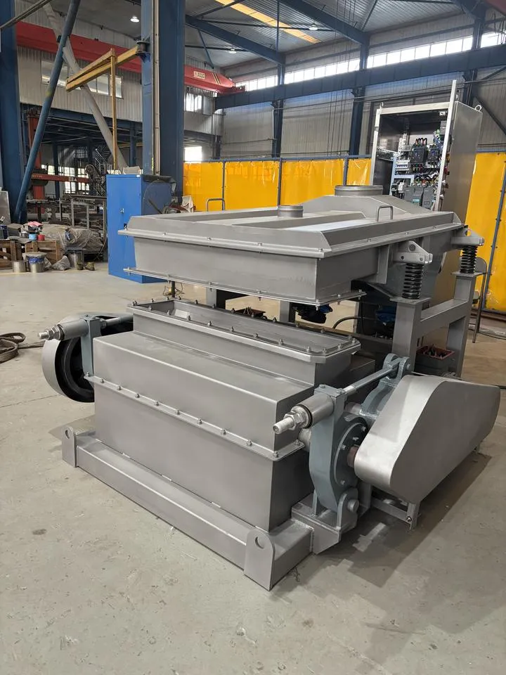 Corrosion Resistant Stainless Steel Double Roll Crusher 1-50 T/h for Table Salt Grinding and Calibration — image 2