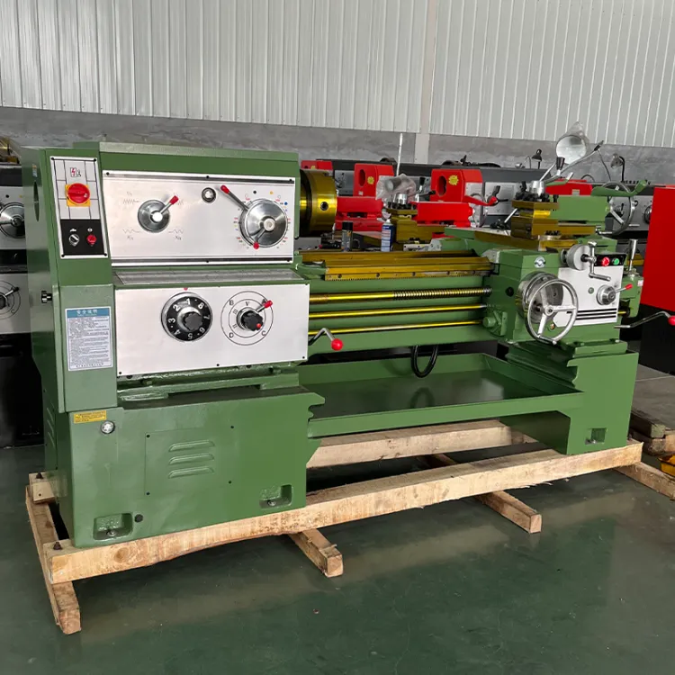 Stock CA6140 Horizontal Conventional Lathe High Rigid Quenched Guideway Precision Metal Turning Universal Engine Lathe — image 2