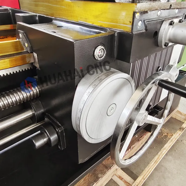 Heavy Duty Lathe CW6180x3000 Large Diameter Ordinary Horizontal High-Accuracy Low Maintenance Cost Manufacturer Supply — image 5