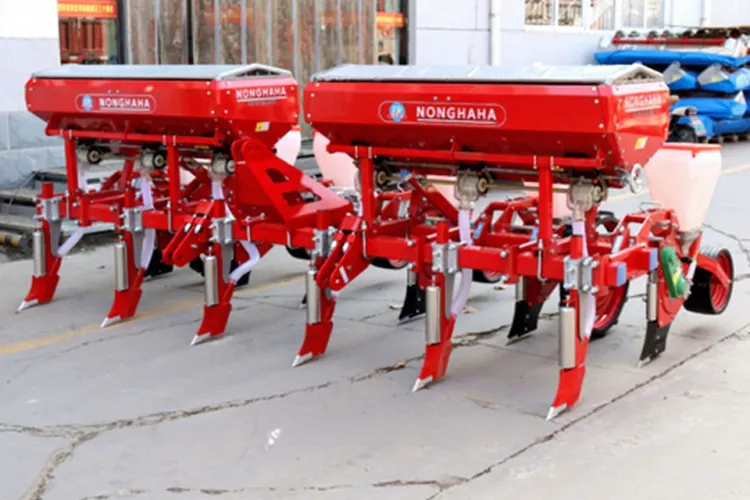 4 Row Corn Seeder Fertilizer Machine Tractor Driven with Gearbox As Core Component — image 3