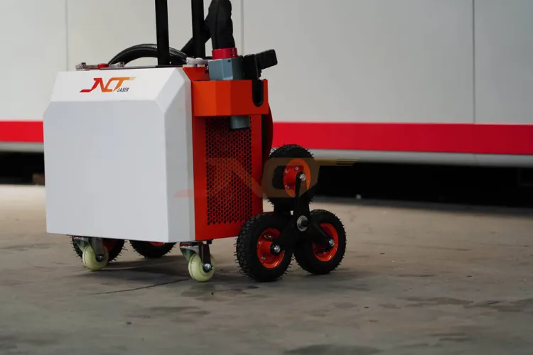Industrial 500W Fiber Laser Cleaning Equipment 1-4000kHz Frequency Air-Cooled Trolley-Mounted Laser Cleaner for Metal Wood Paint — image 5