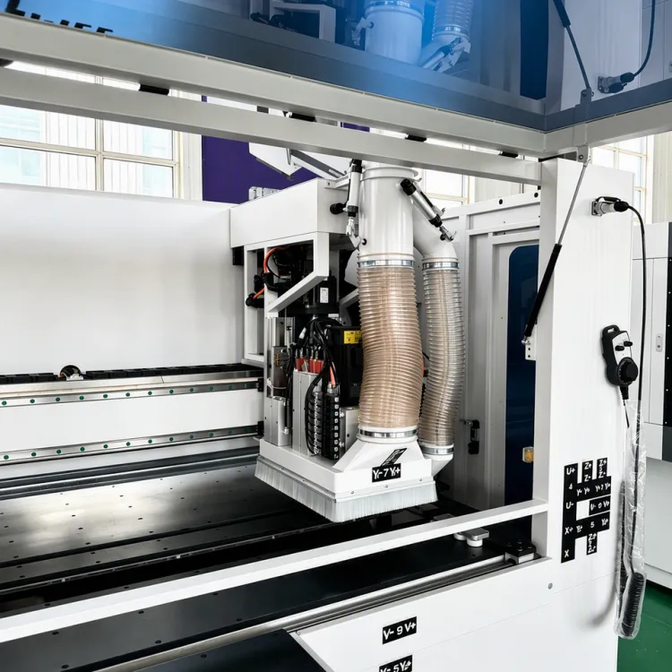 CNC Six-Sided Woodworking Drilling Machine with Engine & Motor 18000RPM 380V Container Can Install 5 Units Dismantling Machine — image 3