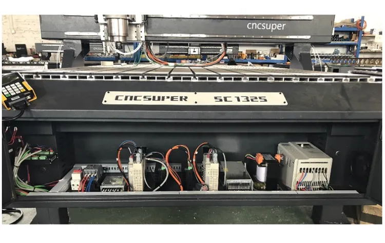 Professional Woodworking Machine 1300*2500mm 3 Axis 4 Axis Cnc Router Machine 1325 Wood Router for Wood and Aluminum — image 7