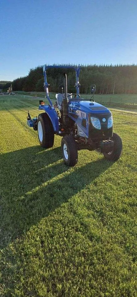 JINMA 254 25HP 4WD Farm Tractor with Diesel Engine, Compact Agricultural Tractor for Farming and Landscaping — image 3