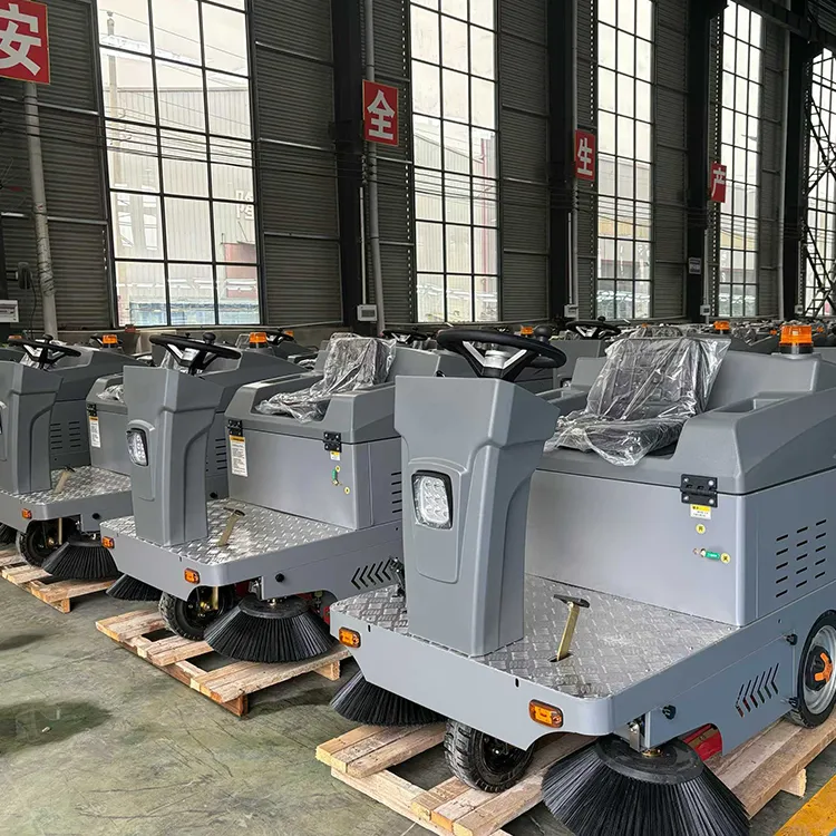 Industrial Heavy Duty Ride-On Burnishing Floor Sweeper Machine 1400mm Electric Self-Propelled for Warehouse & Use — image 6