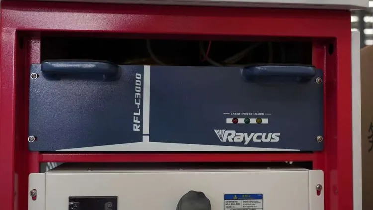 Continuous Wave Raycus Laser Paint Stripper CE Certified for Rust Removal on Carbon & Stainless Steel — image 4