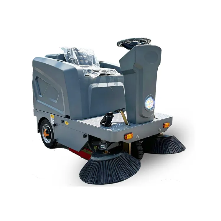Design Ride-on Electric Commercial Floor Sweeper Machine Self-Propelled High Efficiency for Outdoor Roads & Parking Lots — image 2