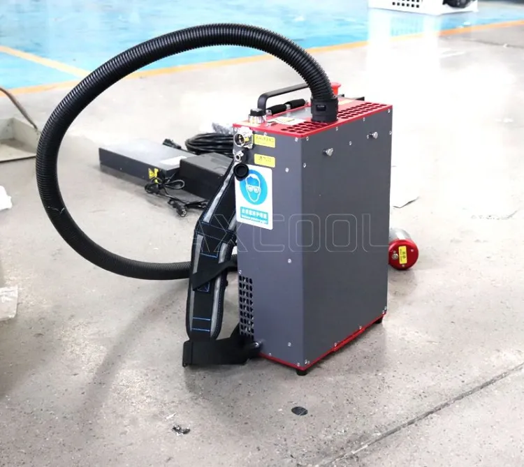 100W 200W 300W Pulse Fiber Laser Cleaning Machine for Rust Paint Oil Graffiti Wood & Stone- Portable Backpack Style — image 4