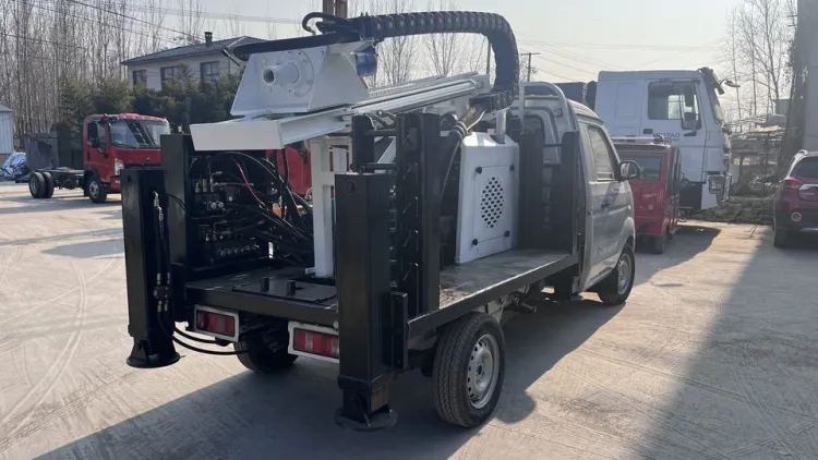 Light Truck Mounted 200m Water Well Drilling Rig Full Hydraulic Borehole Drilling Machine — image 3