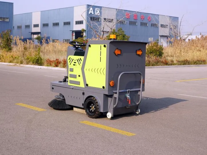 Street Sweeper Machine Road Sweeping Machine with Durable Sweeping Broom for Port and Freight Yard Ground Cleaning — image 5