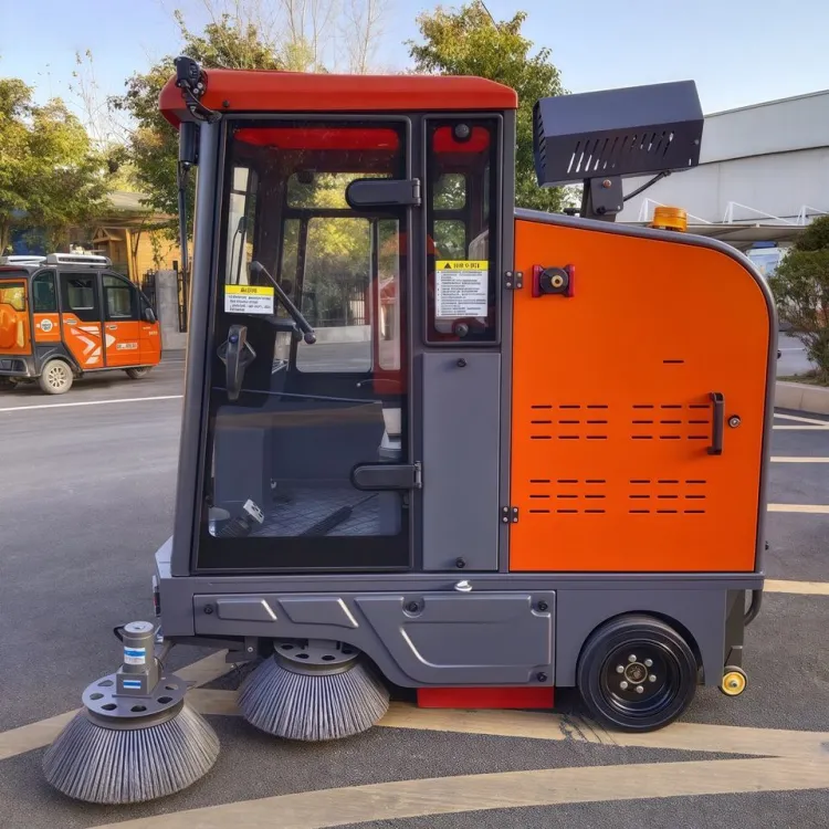 G1900 Electric Mini Ride-On Street Sweeper Battery-Powered Warehouse & Floor Sweeper Truck — image 2