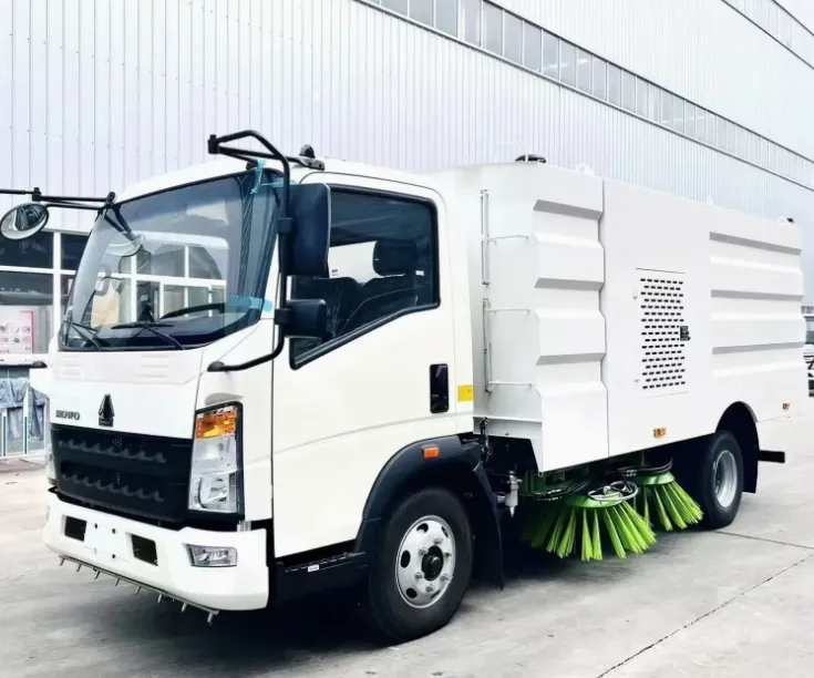 HOWO 4X2 Street Sweeper Truck Road Cleaning Vehicle with Large Capacity Water Tank and Dustbin — image 4