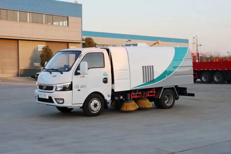 Street Electric Cleaning Vehicle City Road Sweeper Trucks Municipal Sanitation Washing and Sweeping Truck — image 2