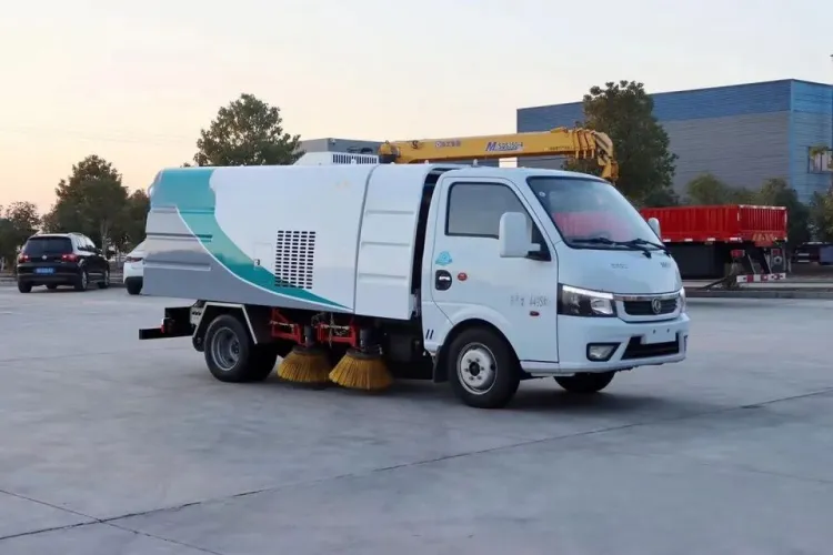 Street Electric Cleaning Vehicle City Road Sweeper Trucks Municipal Sanitation Washing and Sweeping Truck — image 3