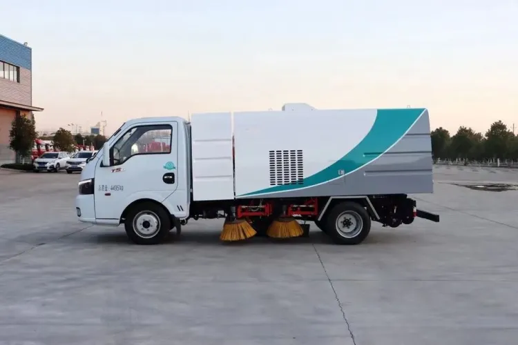 Street Electric Cleaning Vehicle City Road Sweeper Trucks Municipal Sanitation Washing and Sweeping Truck — image 5