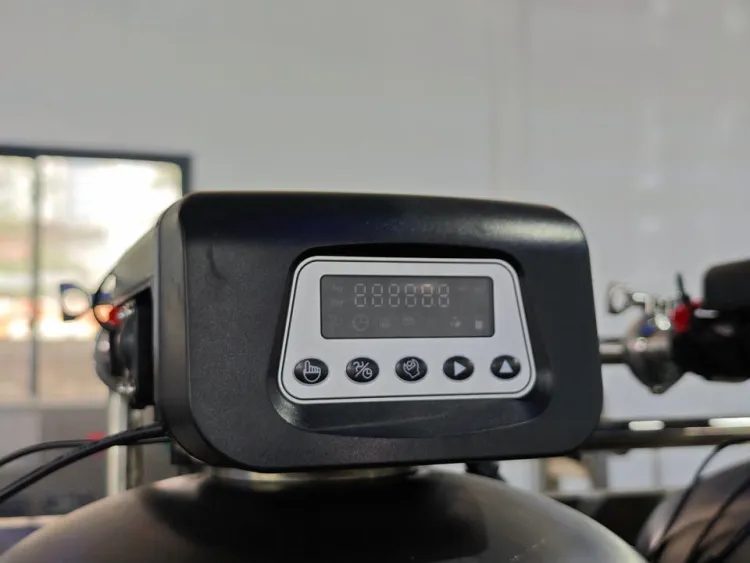 The Commercial Reverse Osmosis Water Treatment System for Cosmetic Production Lines Is Made of Stainless Steel — image 2