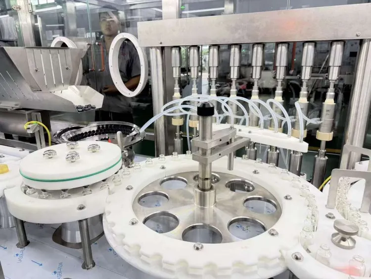Stable Operation PET Bottle Water Bottling Production Line for Medium Sized Drinking Beverage Plant — image 3