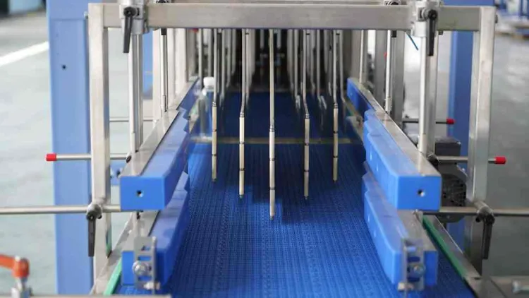 Electrically Driven Automatic Beverage Production Line PLC Engine Carton Machine for Bottled Water Food Paper Including Motor — image 2