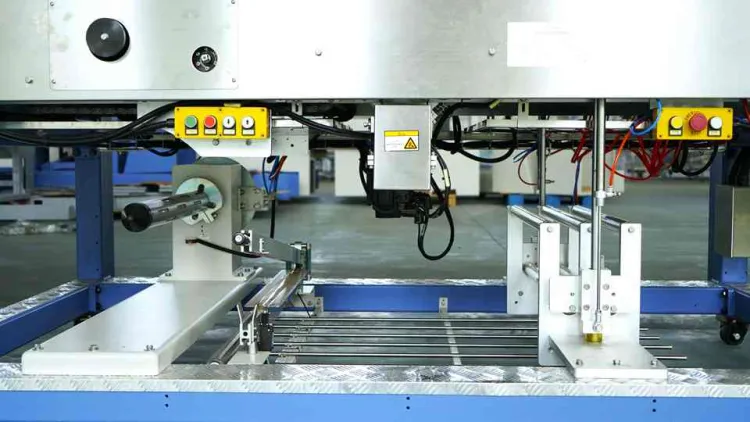 Electrically Driven Automatic Beverage Production Line PLC Engine Carton Machine for Bottled Water Food Paper Including Motor — image 5