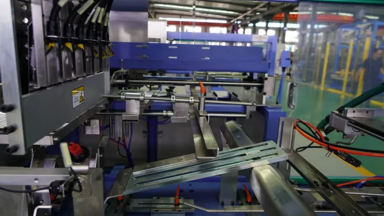 Heavy Duty Automatic Wrap Around Carton Packing Machine Electric Beverage Case Packer High Speed Cartoning Line — image 5