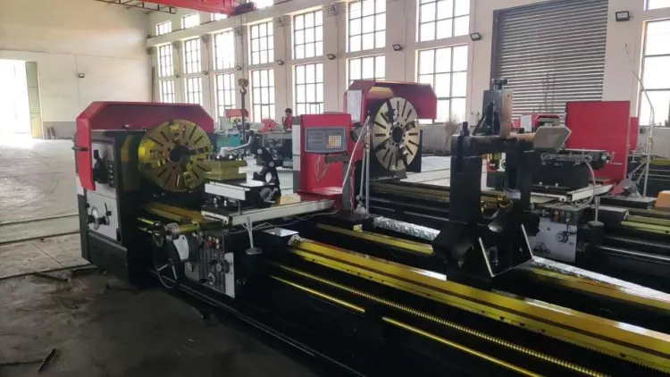Horizontal Universal Manual Lathe CW6180 High Precision Heavy Duty 4 Tool Stations 380/220V 8000mm Max A2-11 — image 6