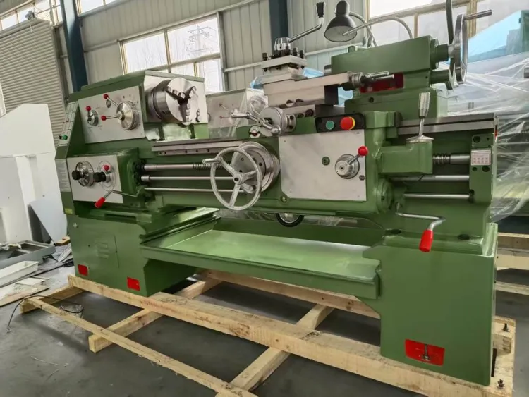 Light Duty CA6150 1000MM Steel Manual Horizontal Lathe Machine 220V Condition 1000mm Distance Gear Engine — image 3