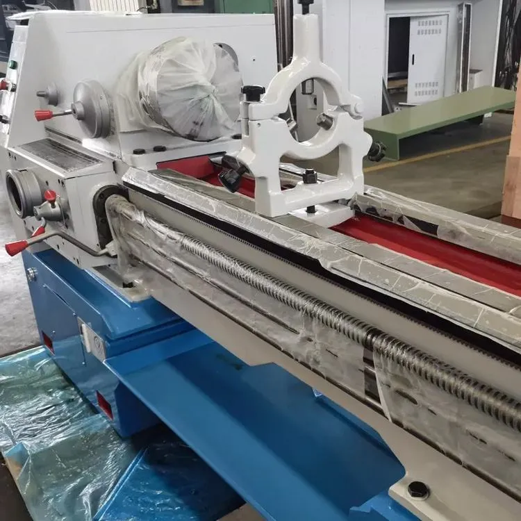 Precision Horizontal Metal Turning 1000mm CA6166 Manual Lathe Machine — image 3