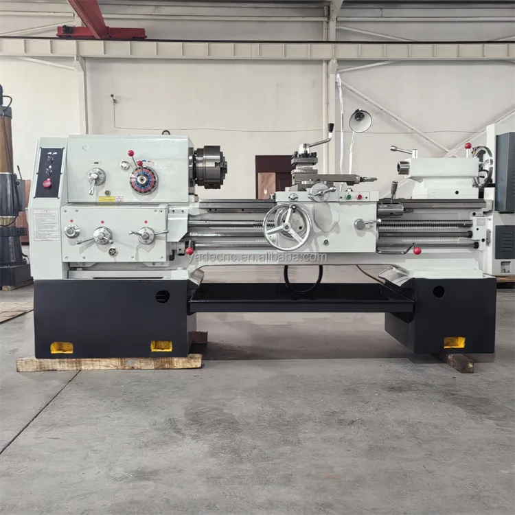 Metal Gap Bed Horizontal Lathe C6250*1000 Medium Duty Competitive — image 2